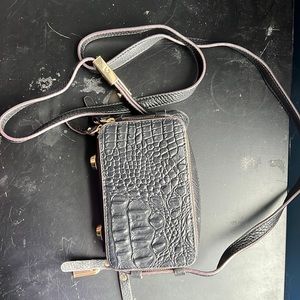 Got It Love It G.I.L.I. Mini Crossbody Pebbled Leather Wallet Bag